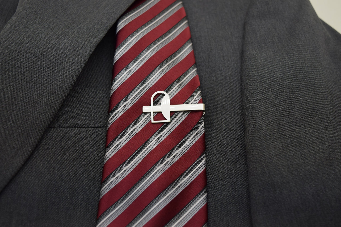 Empty Tomb tie clip, stainless steel, silver color, size 12mm x 21mm H, standard base, smooth stone